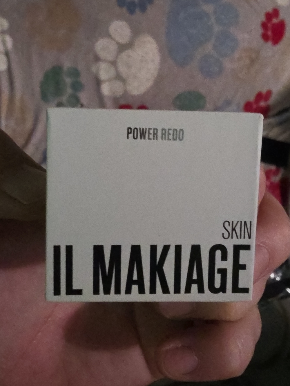 IL MAKIAGE Skin Power Redo in White and Black Send Offers